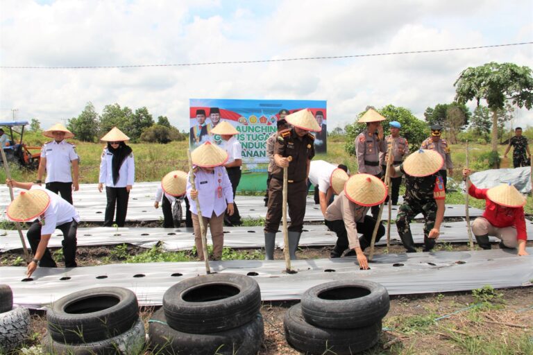Peluncuran Gugus Tugas Polri untuk Mendukung Ketahanan Pangan di Desa Pamangka