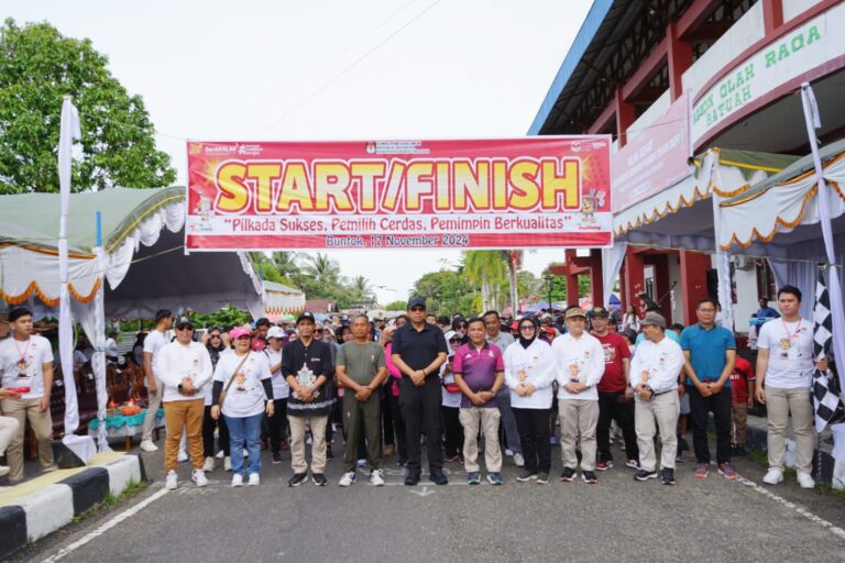 KPU Barito Selatan Gelar Jalan Sehat untuk Dukung Pilkada Serentak 2024