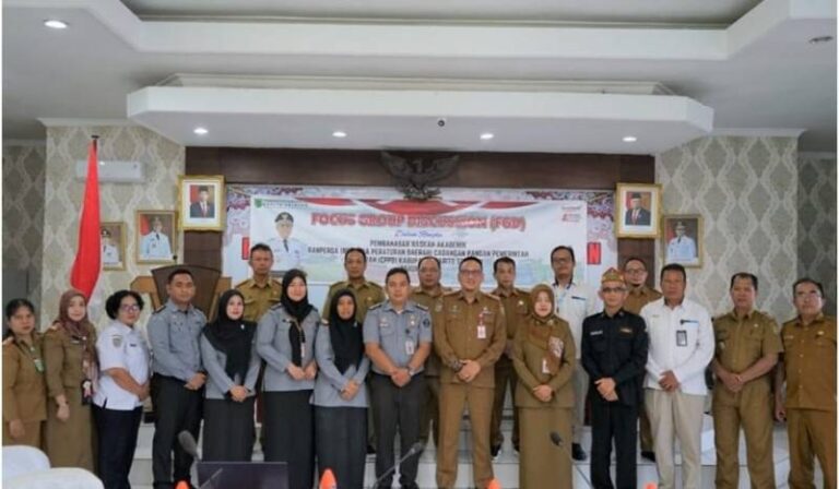 DKP3 Barito Selatan Bahas Naskah Akademik RANPERDA CCPD untuk Pembangunan Berkelanjutan 2024