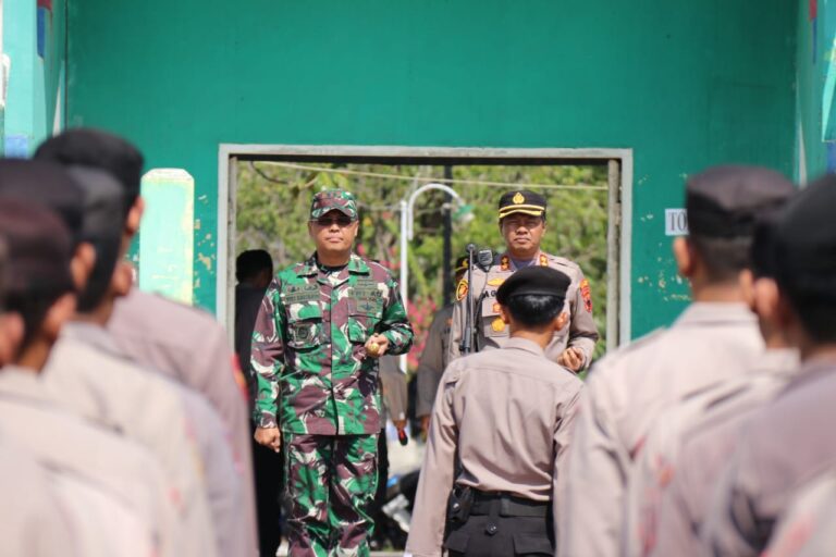 Ratusan Personil Diterjunkan dalam Simulasi SISPAMKOTA untuk Amankan Potensi Kericuhan