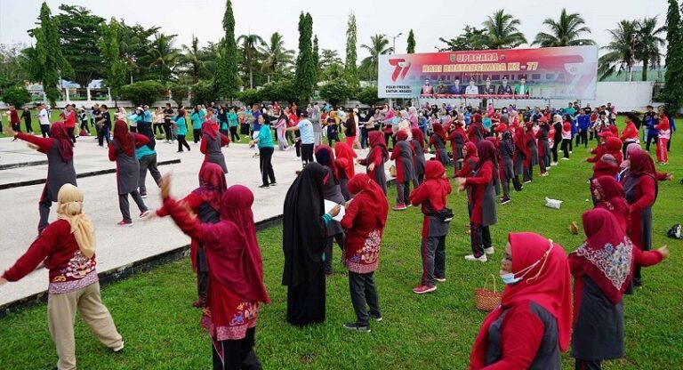 TP PKK dan ASN Barito Selatan Gelar Senam Bersama untuk Jaga